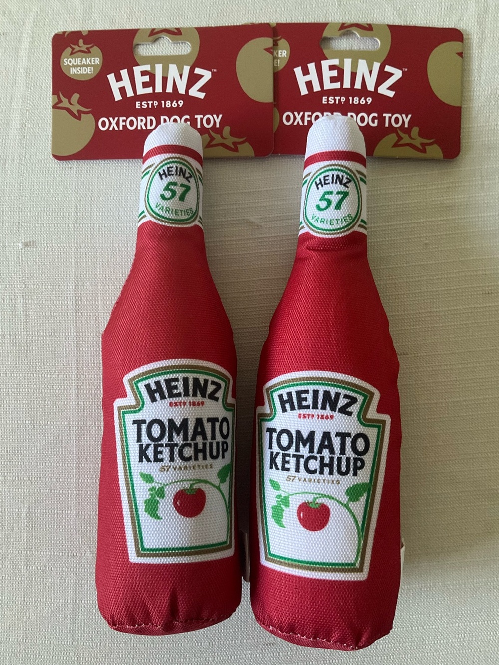 NWT HEINZ 2pc Set Red Tomato Ketchup Bottle Plush Oxford Crinkle Sound Dog Toy